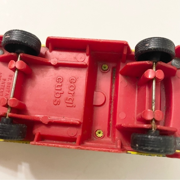 Vintage Corgi Cubs Pick Up Truck Diecast Car - Picture 12 of 15